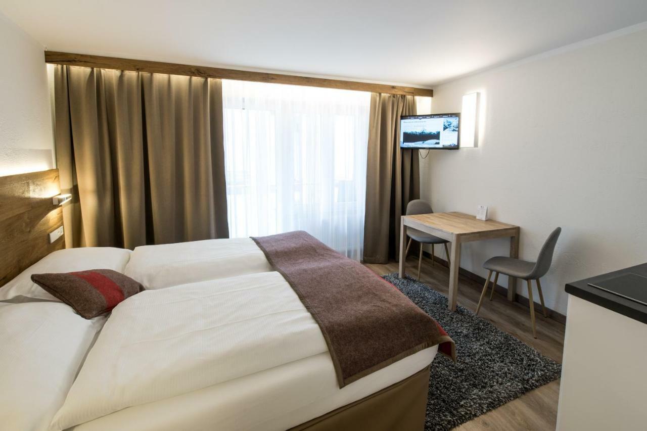 B-Inn Apartments Ζερμάτ Εξωτερικό φωτογραφία